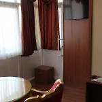Aquarium Hotel 3*