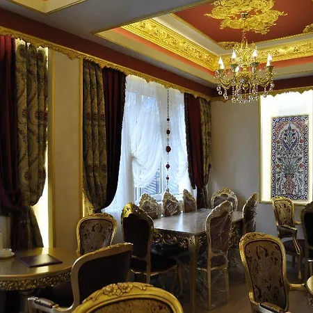 Отель Aquarium 3*