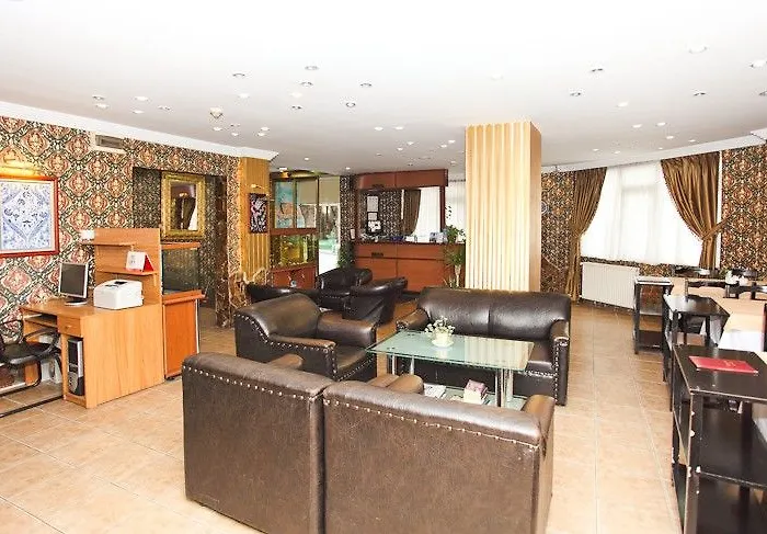 Aquarium Hotel 3*